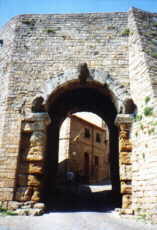 Torbogen in Volterra